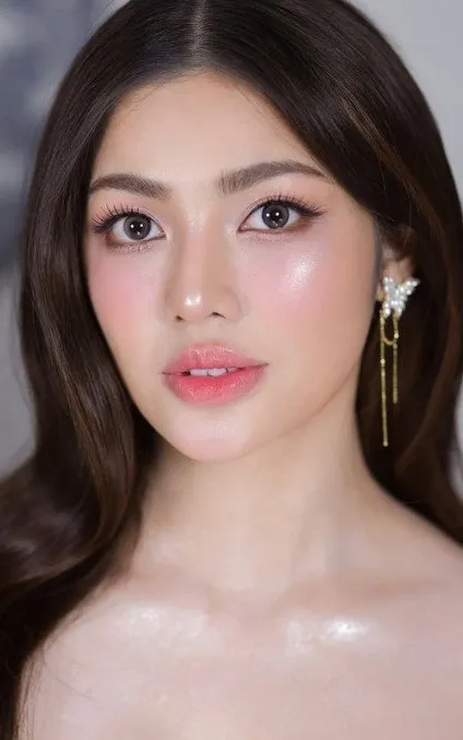 Jane De Leon