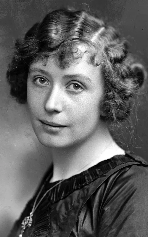 Lia Norée