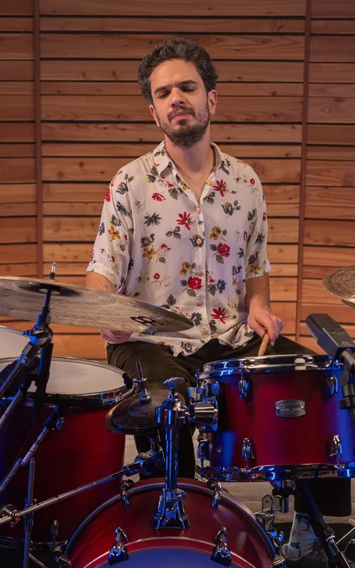 Amir Bresler