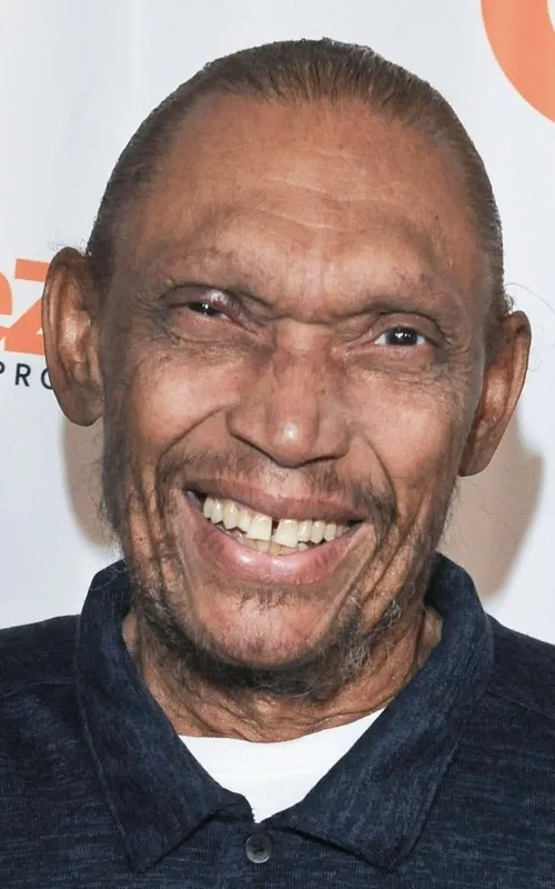 Hawthorne James