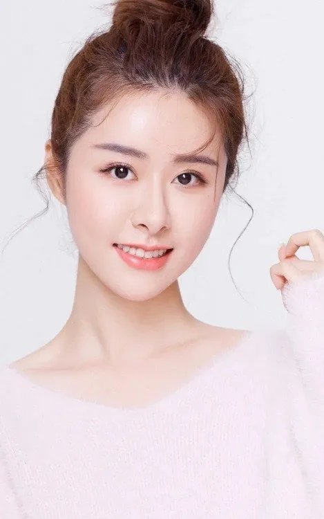 Wenyi He