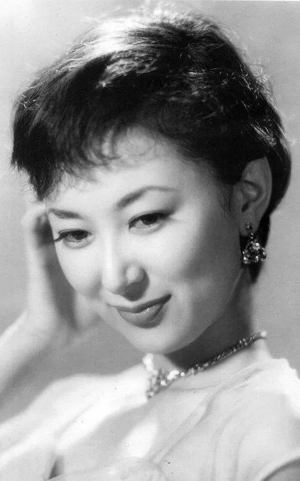 Keiko Kishi