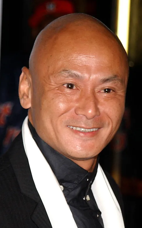 Gordon Liu
