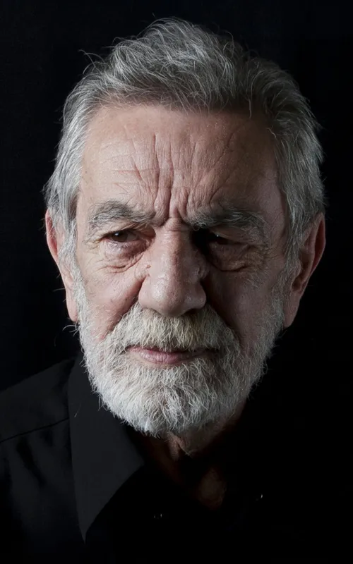Aydemir Akbaş