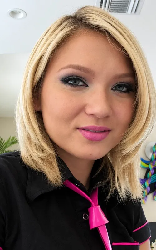 Dakota Skye