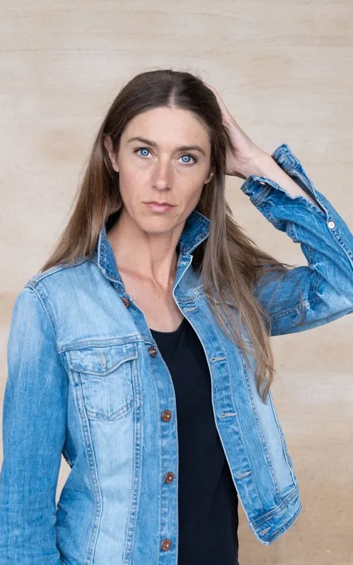 Crosie Larsson