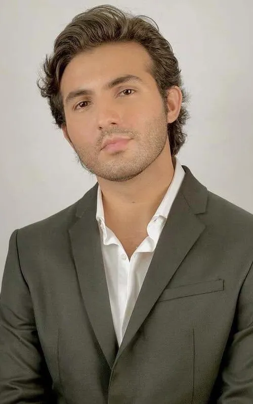 Shehroz Sabzwari