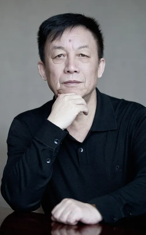 Yi Zhong-Tian