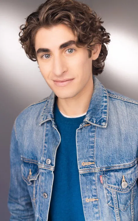 Adam Santa Cruz