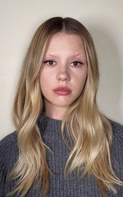 Mia Goth