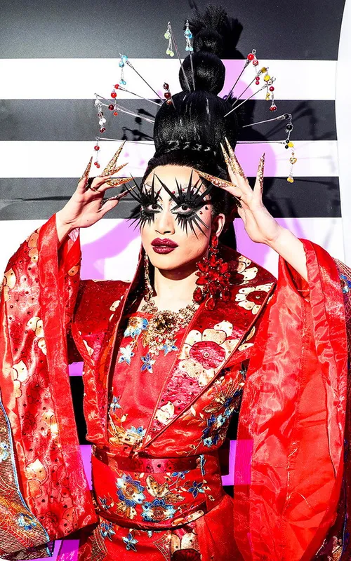 Yuhua Hamasaki