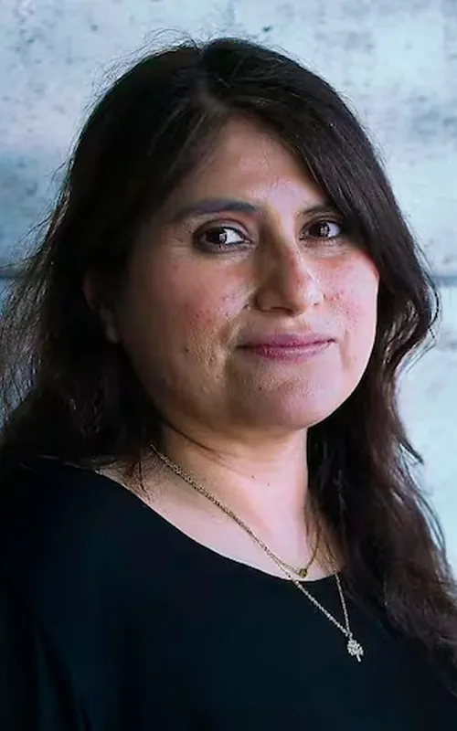 Melina León