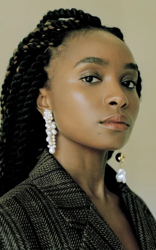 KiKi Layne