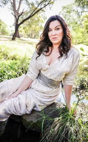 Antoinette Halloran