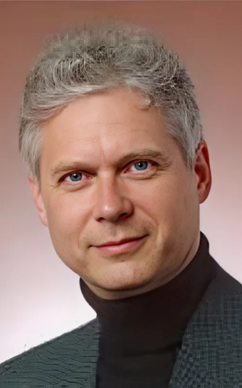 Graeme MacQueen