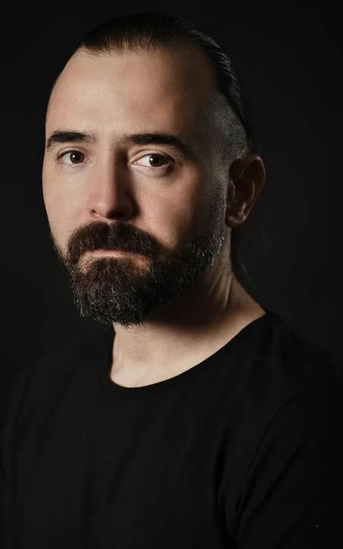 Genti Deçka
