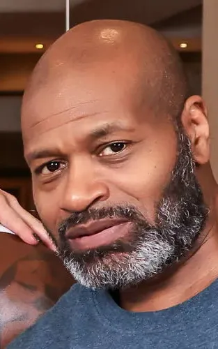Mr. Nuttz