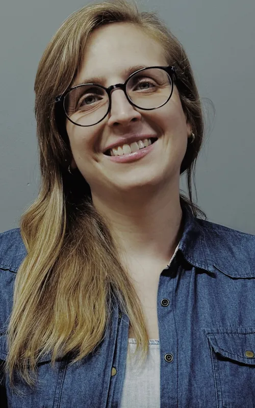 Claudia do Canto