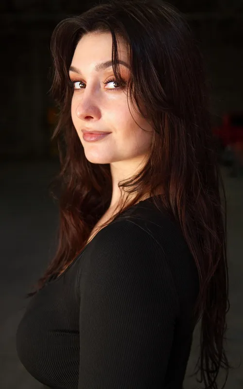 Anja Avsharian
