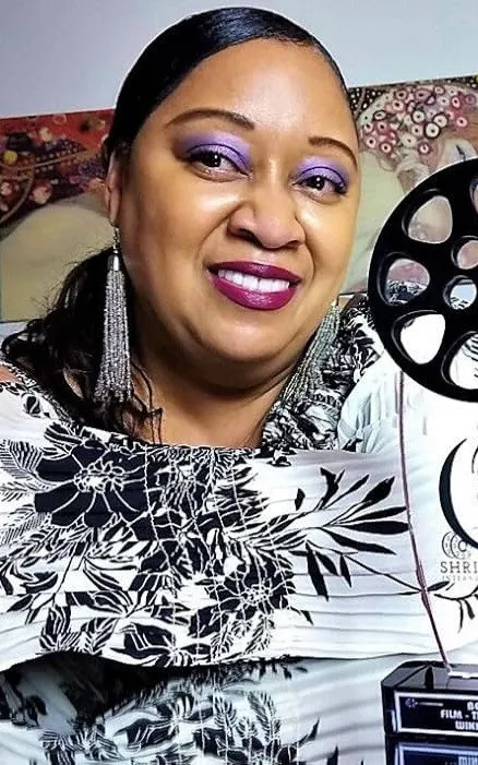 Lynne Newton