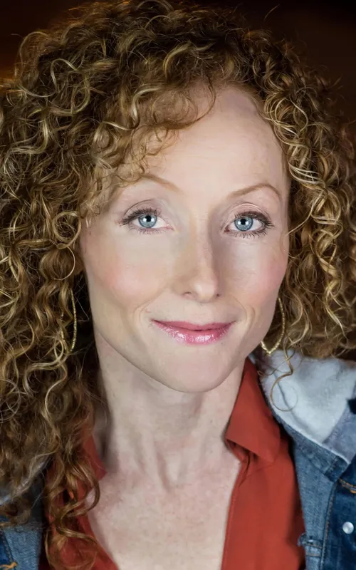 Giovanna Moore