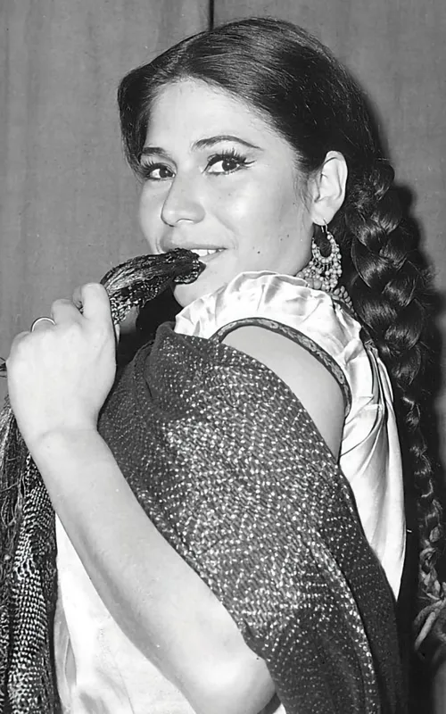 María Elena Velasco
