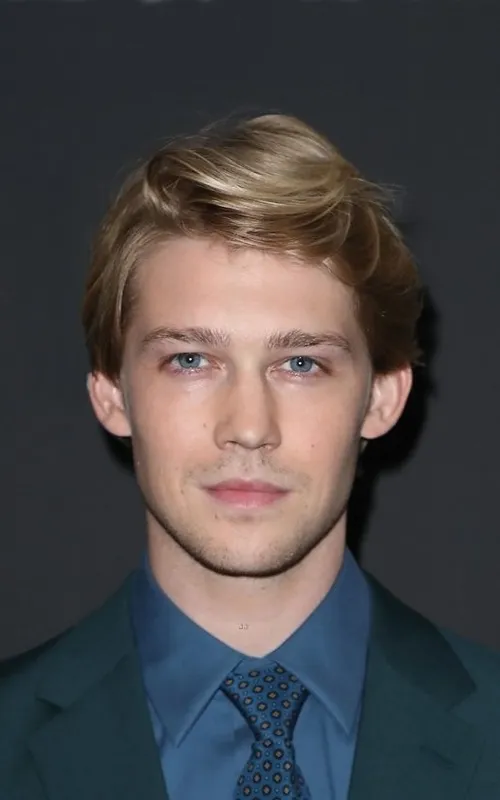 Joe Alwyn