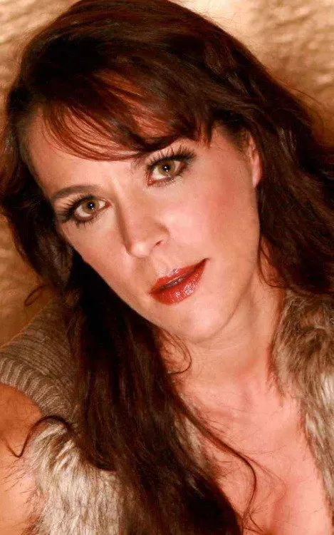 Cyndi Crotts