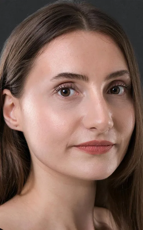 Nilay Çömlekçi