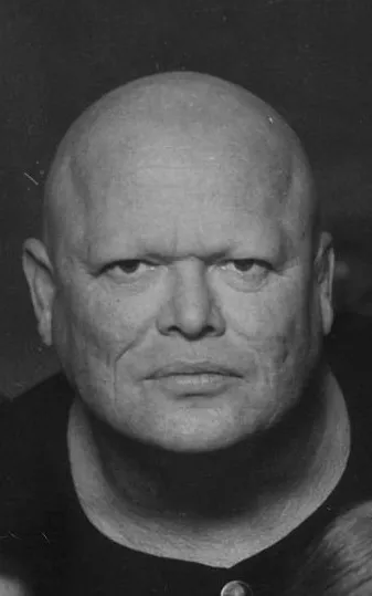 Milton Reid