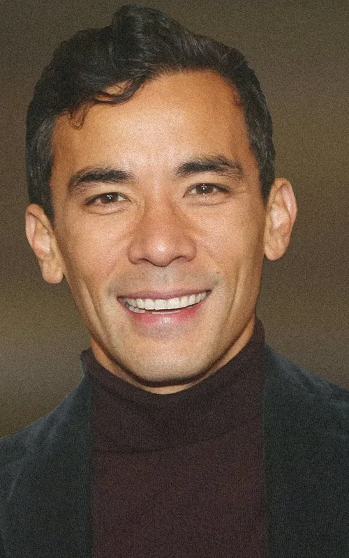 Conrad Ricamora