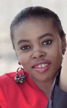 Dambisa Kente