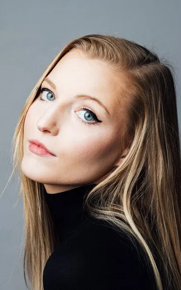 Helene Henry