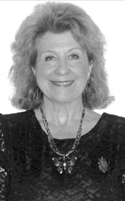 Jacquee Storozynski-Toll