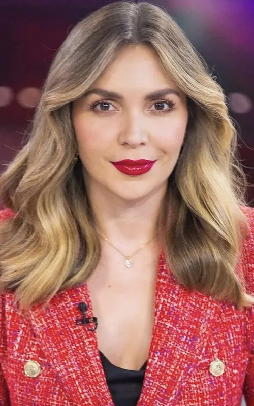 Angela Serrano