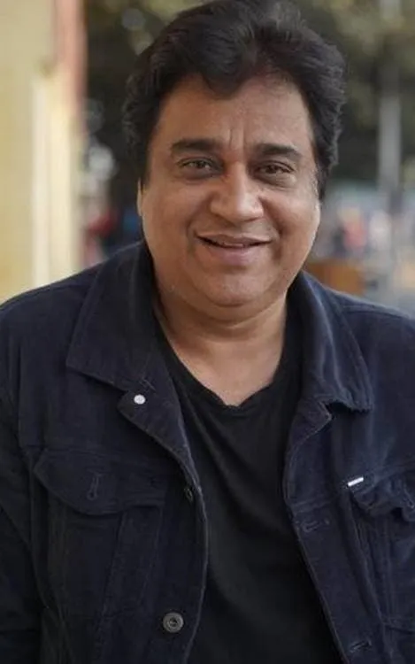 Manu Rishi Chadha