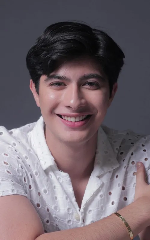 Anjay Anson
