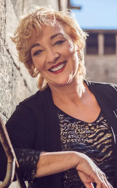 Angie Savall