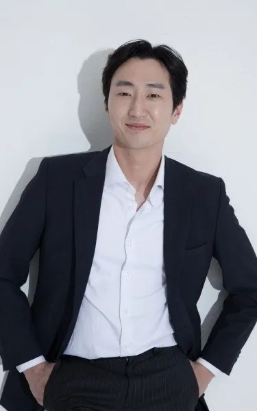 Jung Woo-young