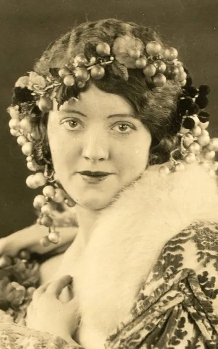 Helen Ray