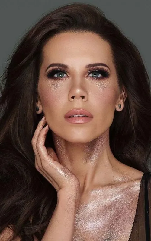 Tati Westbrook