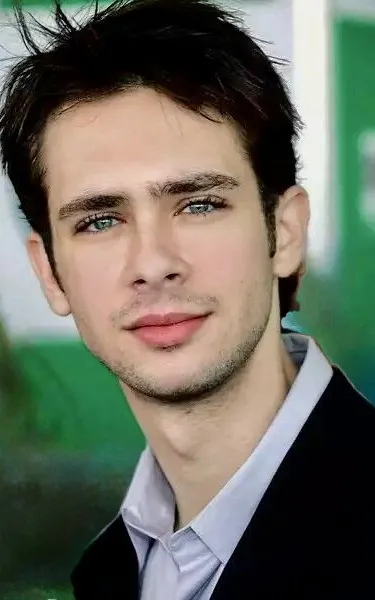 Scott Mechlowicz