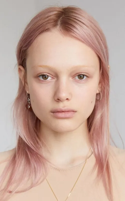 Simona Kust