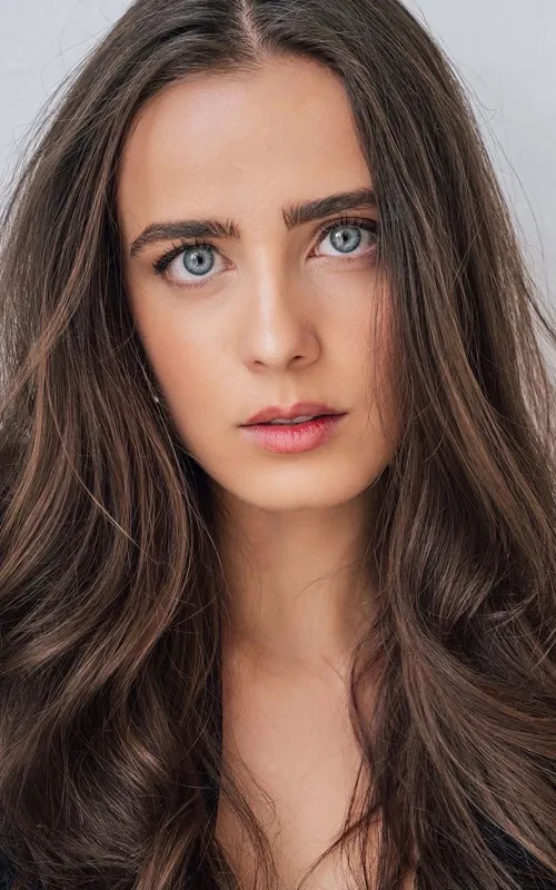 Julia Tomasone