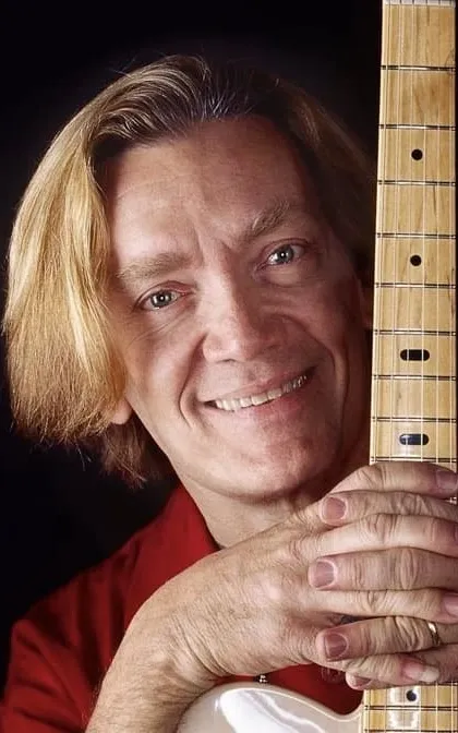 G.E. Smith