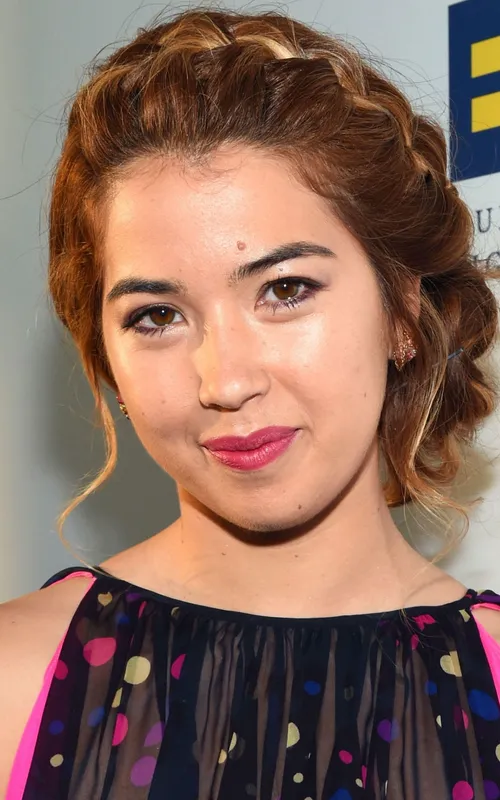 Nichole Sakura