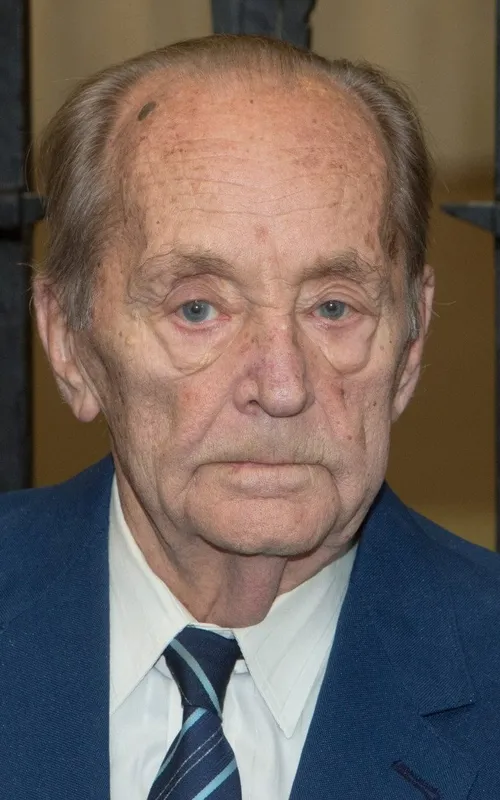 Vaino Väljas