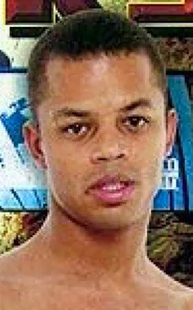 Alex Pinheiro
