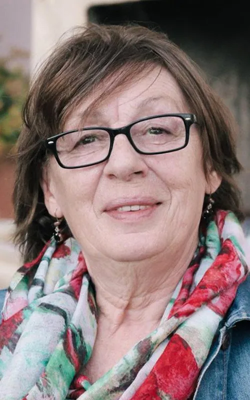 Kumrije Hoxha