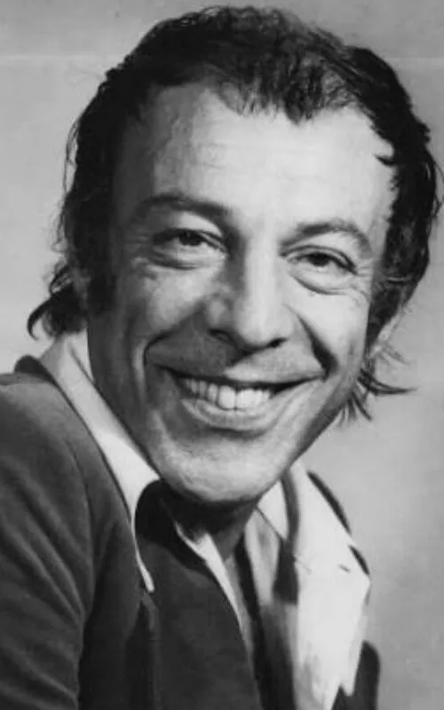 Münir Özkul